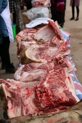 攀枝花市區迎來土特產品便利購，生態土雞蛋、青花椒、黑豬肉無需再趕集